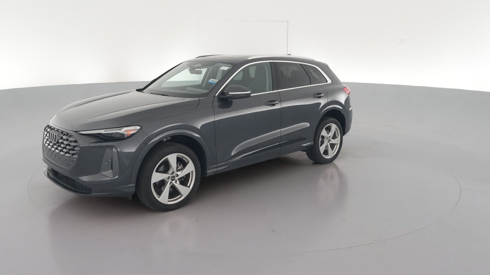 2025 Audi Q5 vehicle photo