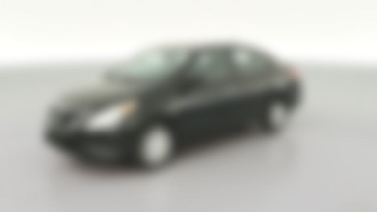 2018 Nissan Versa vehicle photo