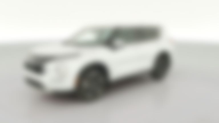 2023 Mitsubishi Outlander vehicle photo