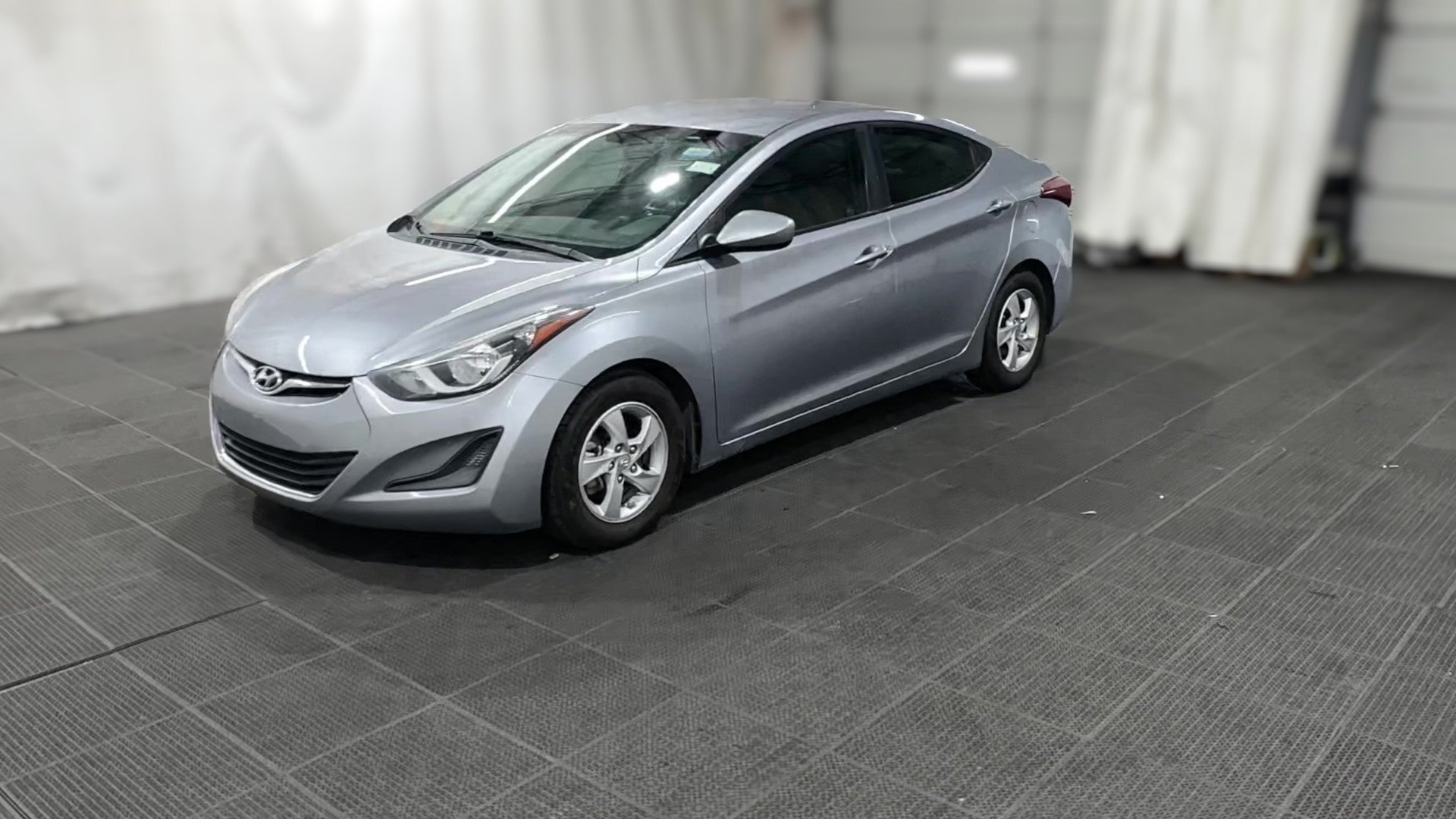 2015 Hyundai Elantra vehicle photo