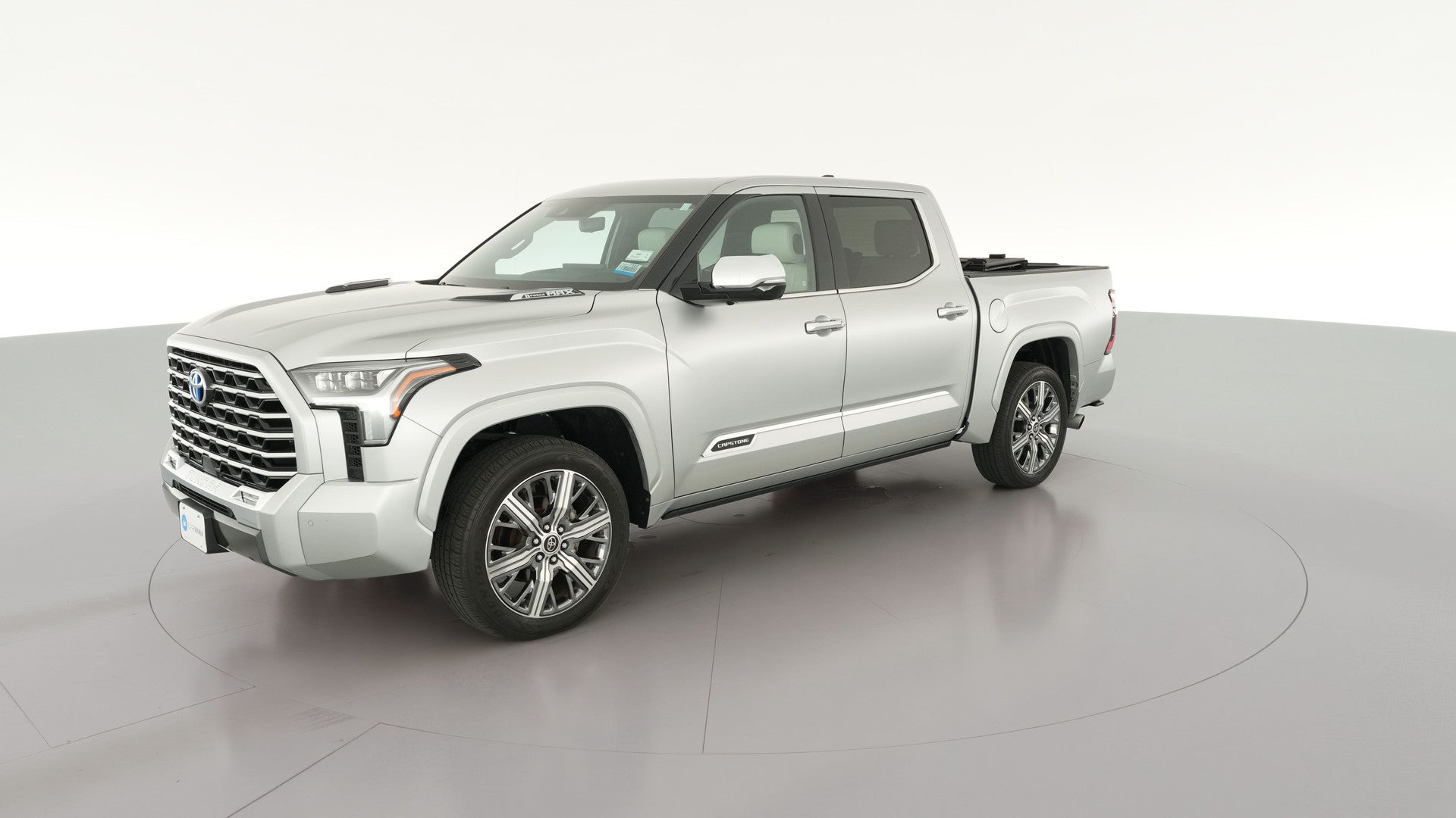 2022 Toyota Tundra Hybrid CrewMax vehicle photo