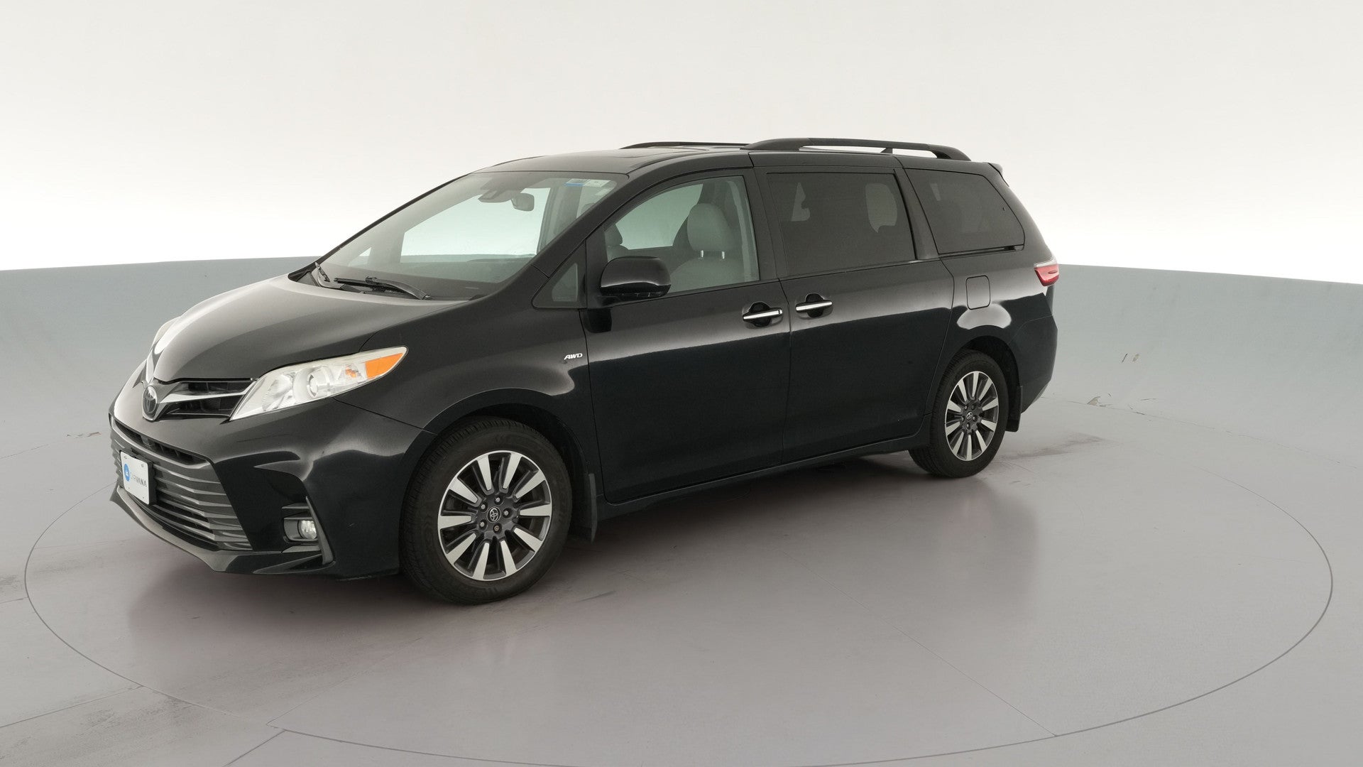 2020 Toyota Sienna vehicle photo