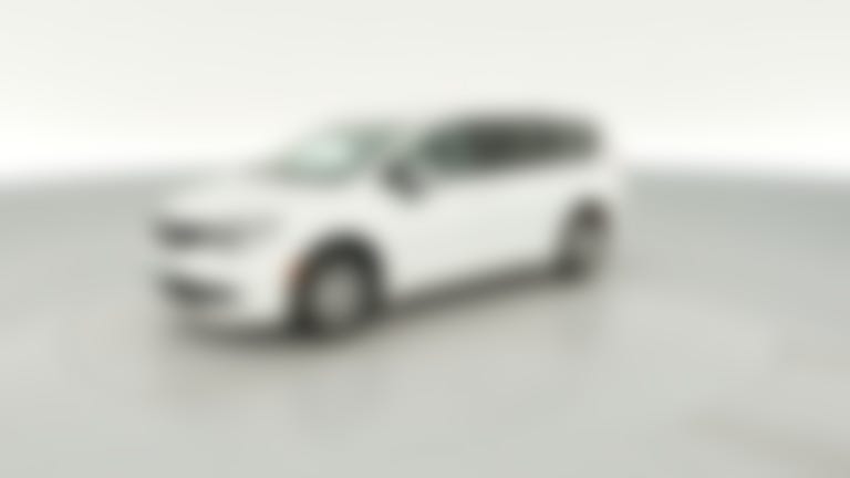 2023 Chrysler Voyager vehicle photo