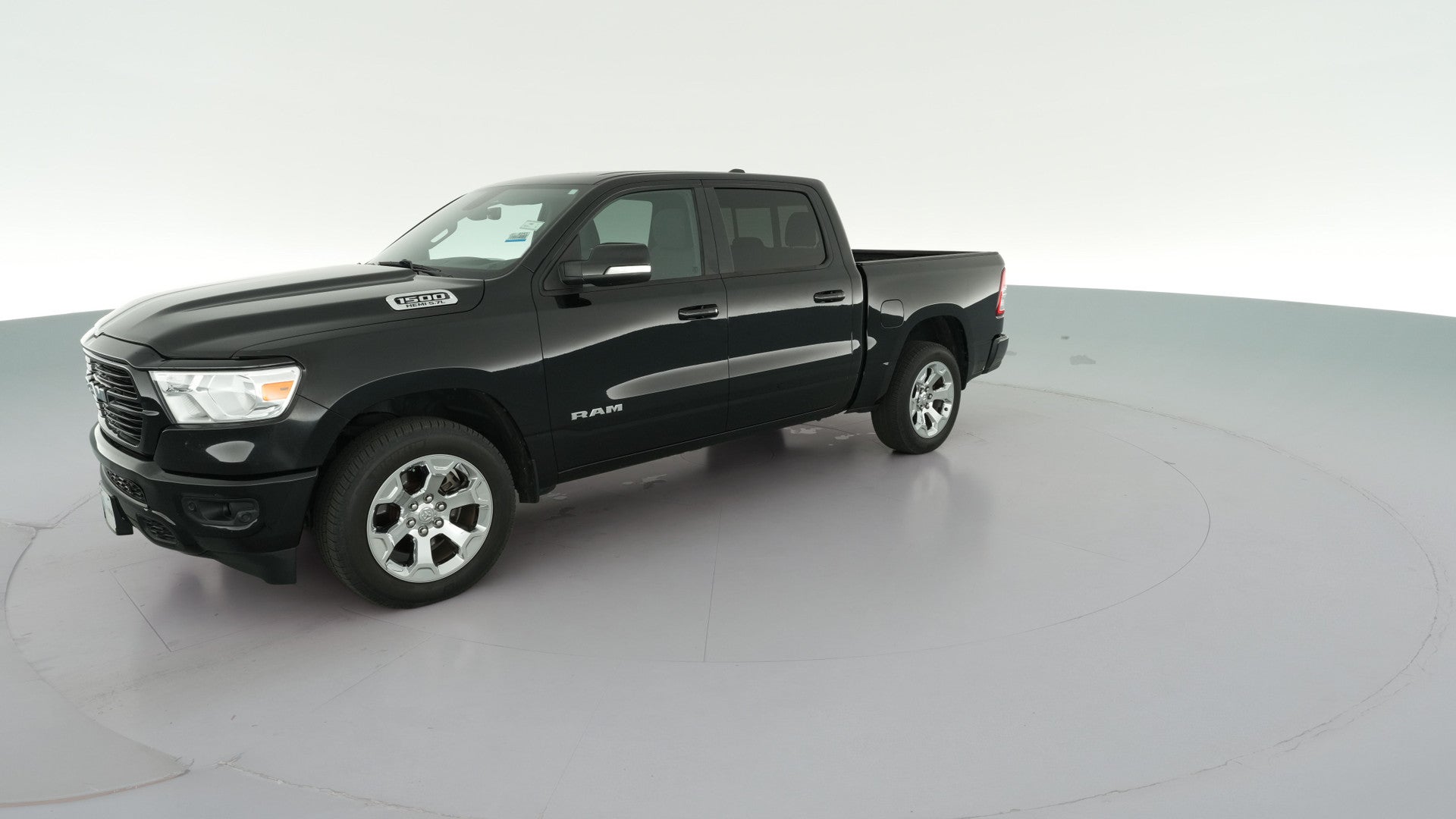 2019 Ram 1500 Crew Cab vehicle photo