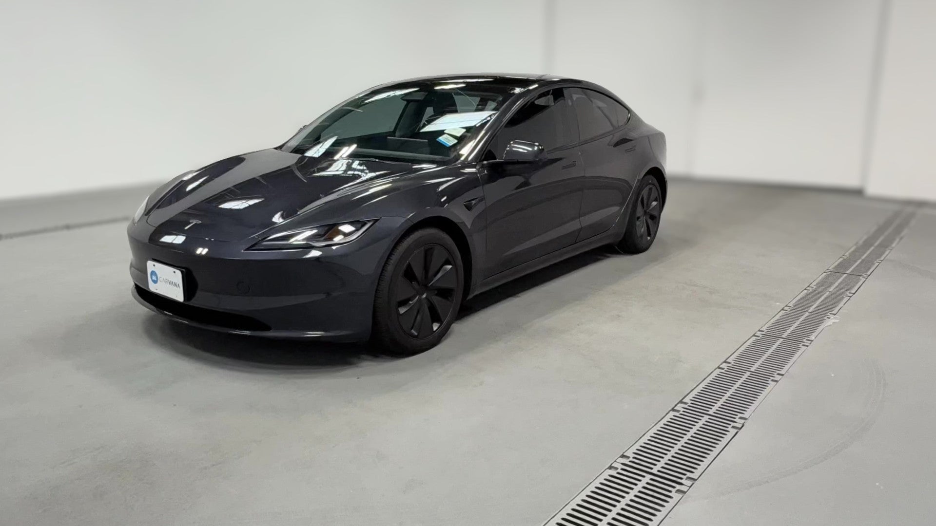 2024 Tesla Model 3 vehicle photo