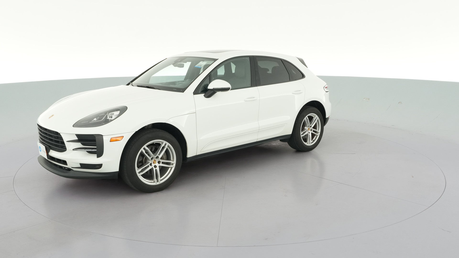 2019 Porsche Macan vehicle photo