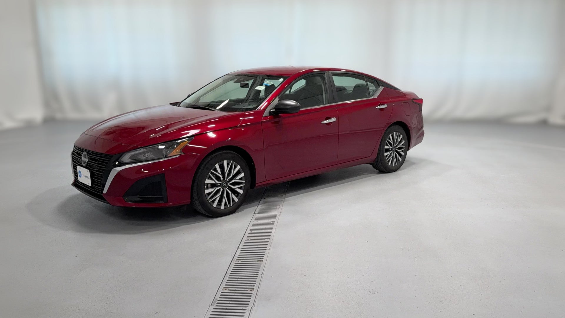 2025 Nissan Altima vehicle photo