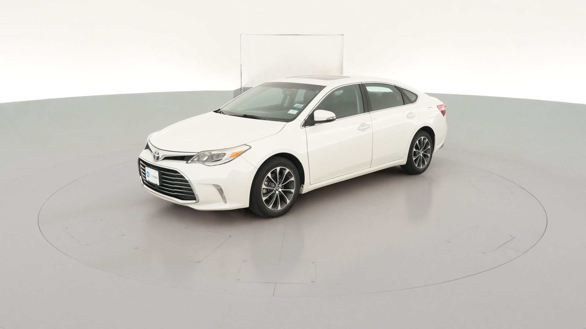 2016 Toyota Avalon vehicle photo