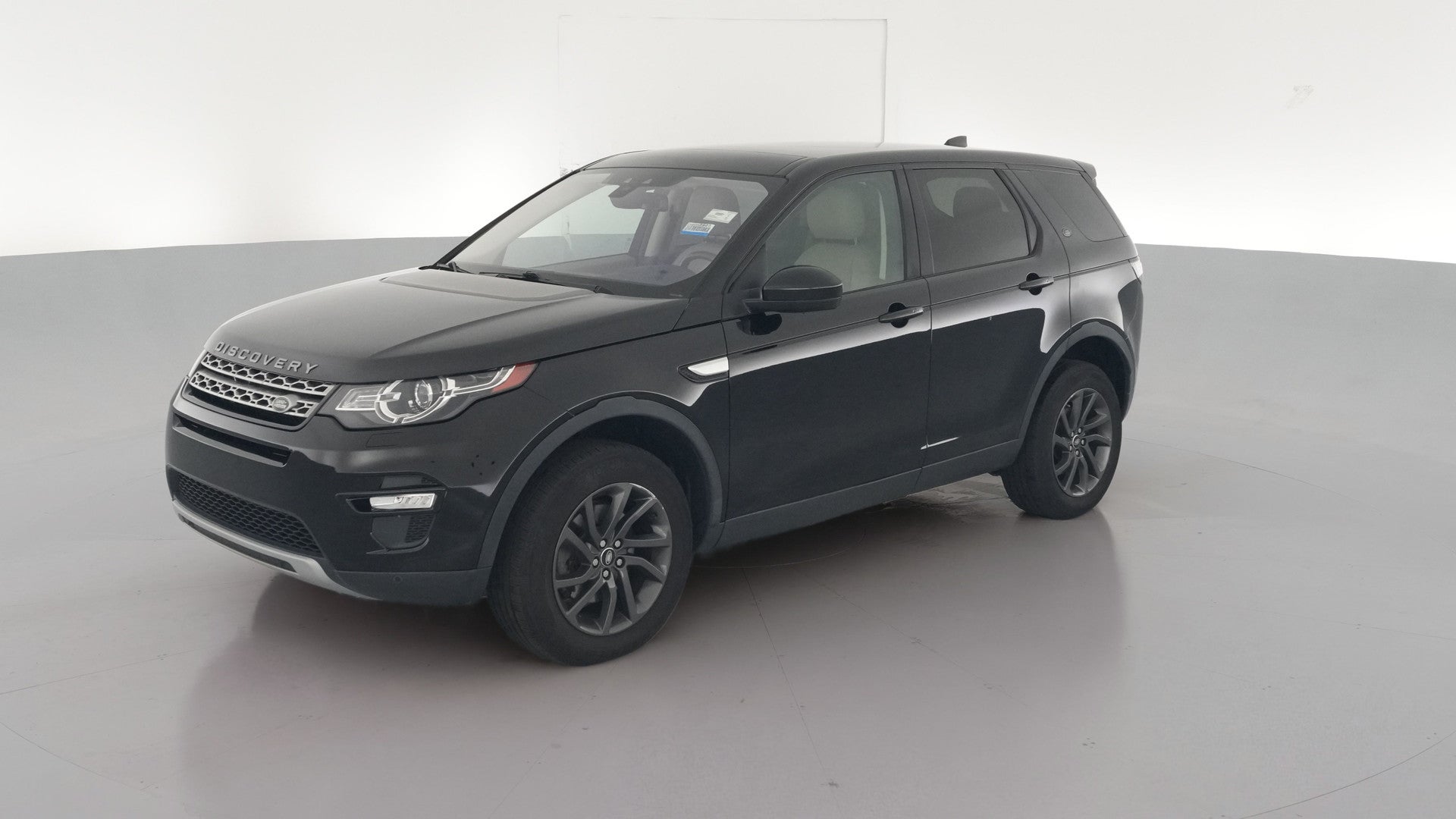 2019 Land Rover Discovery Sport vehicle photo