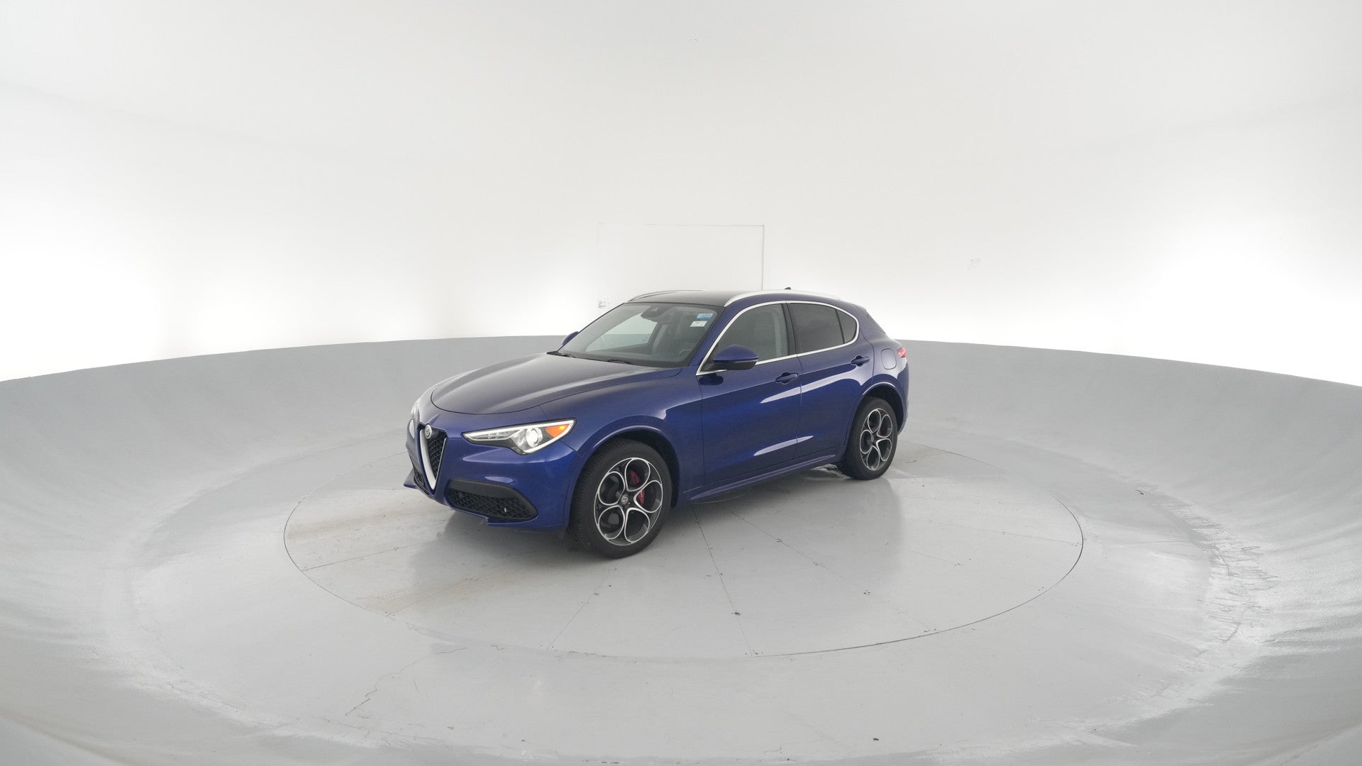 2020 Alfa Romeo Stelvio vehicle photo