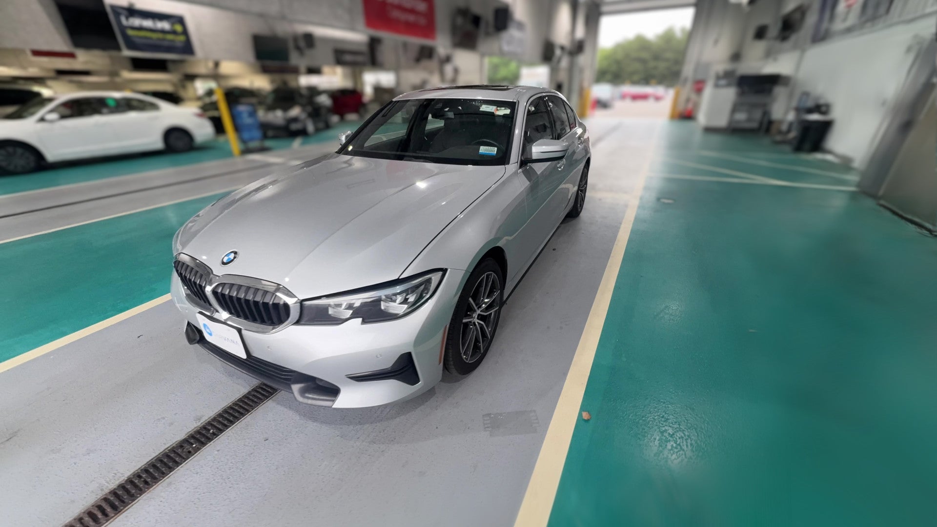 2019 BMW 3 Series vehicle photo