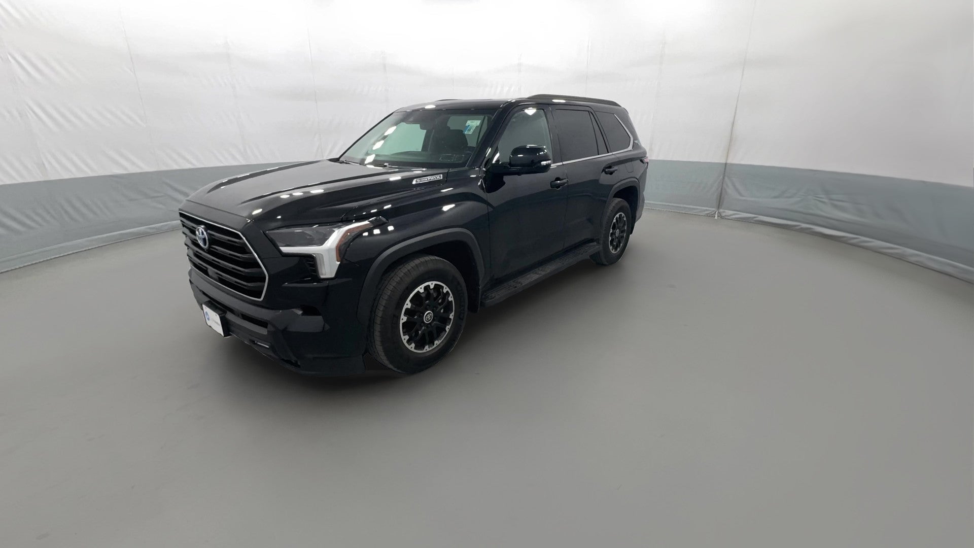 2024 Toyota Sequoia vehicle photo
