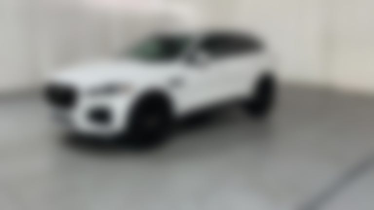 2023 Jaguar F-PACE vehicle photo