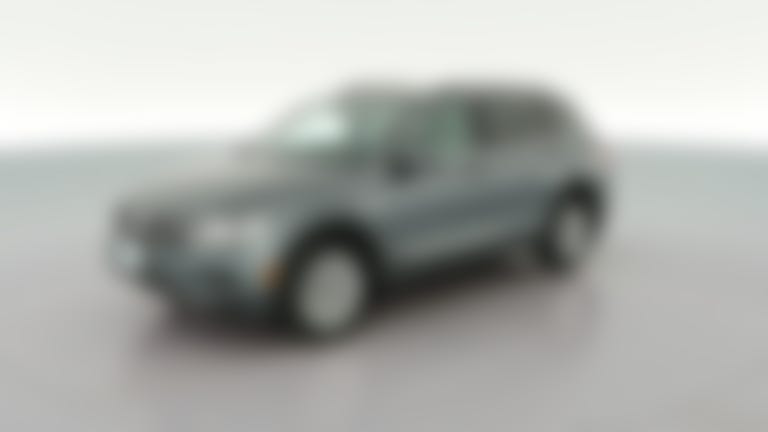 2018 Volkswagen Tiguan vehicle photo