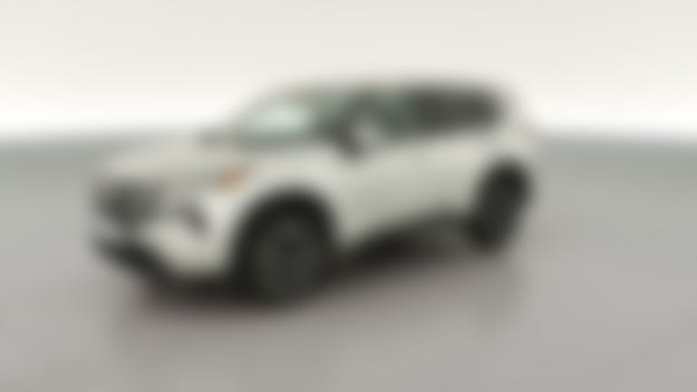 2024 Nissan Rogue vehicle photo
