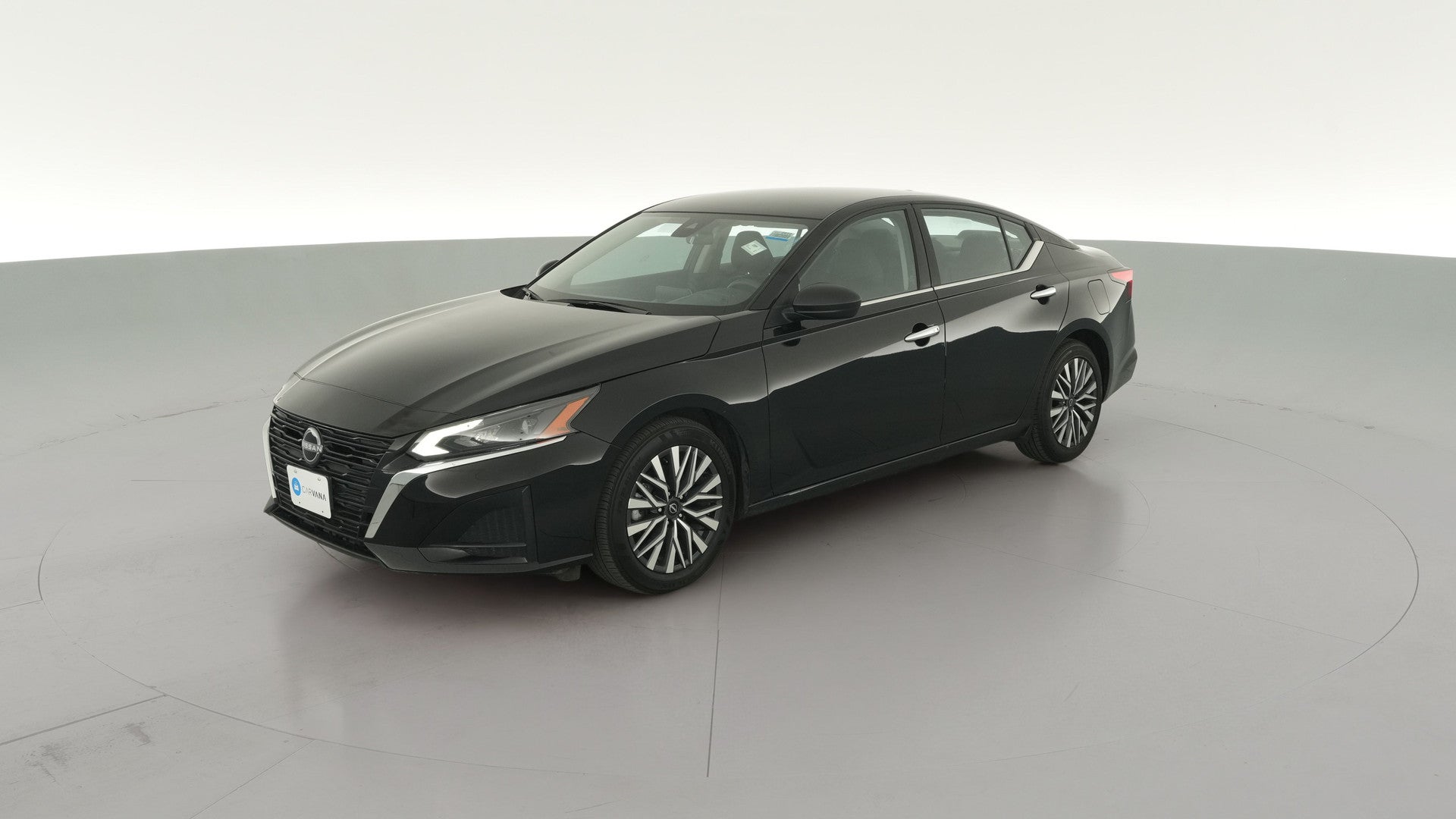 2025 Nissan Altima vehicle photo