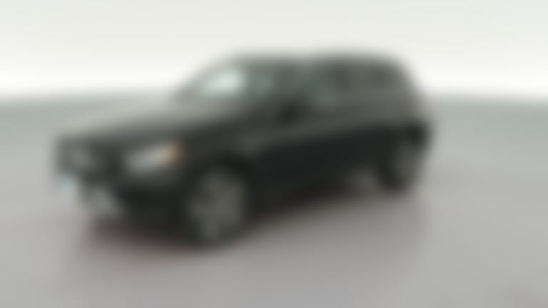 2017 Mercedes-Benz GLC vehicle photo