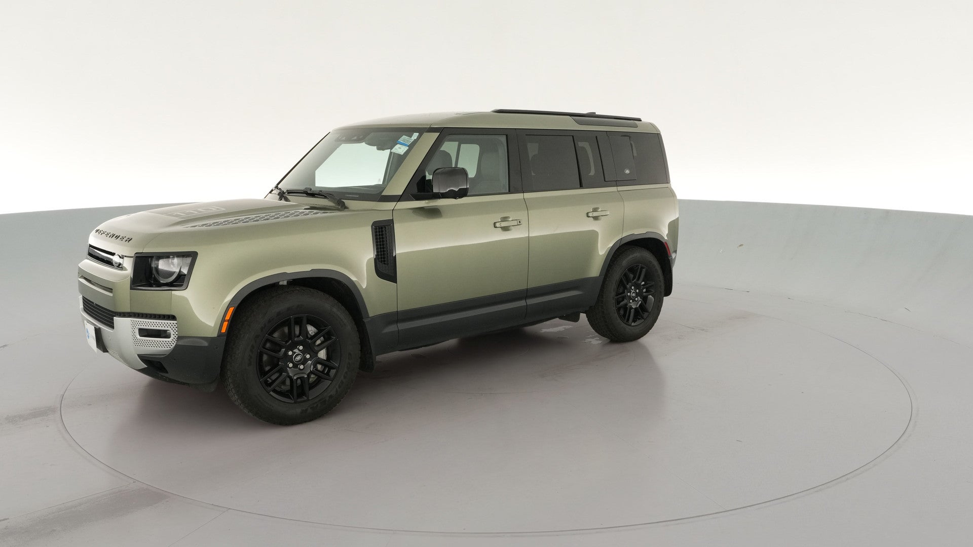 2024 Land Rover Defender 110 vehicle photo