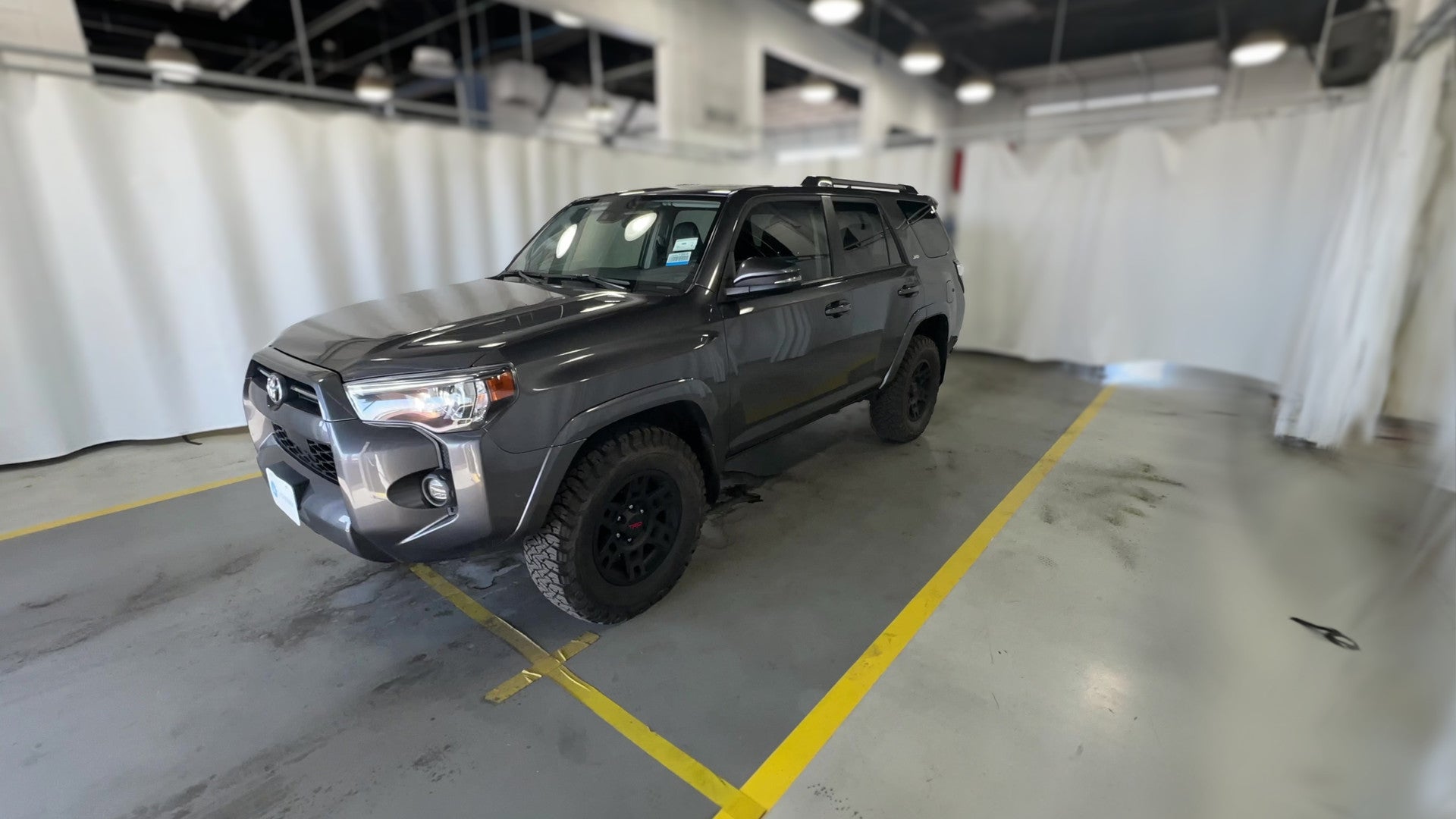 2021 Toyota 4Runner vehicle photo