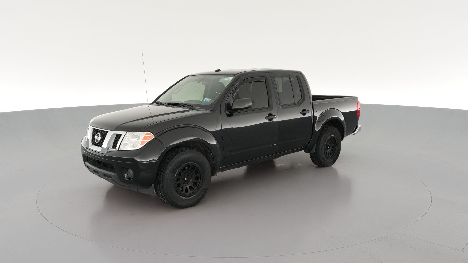 2016 Nissan Frontier Crew Cab vehicle photo
