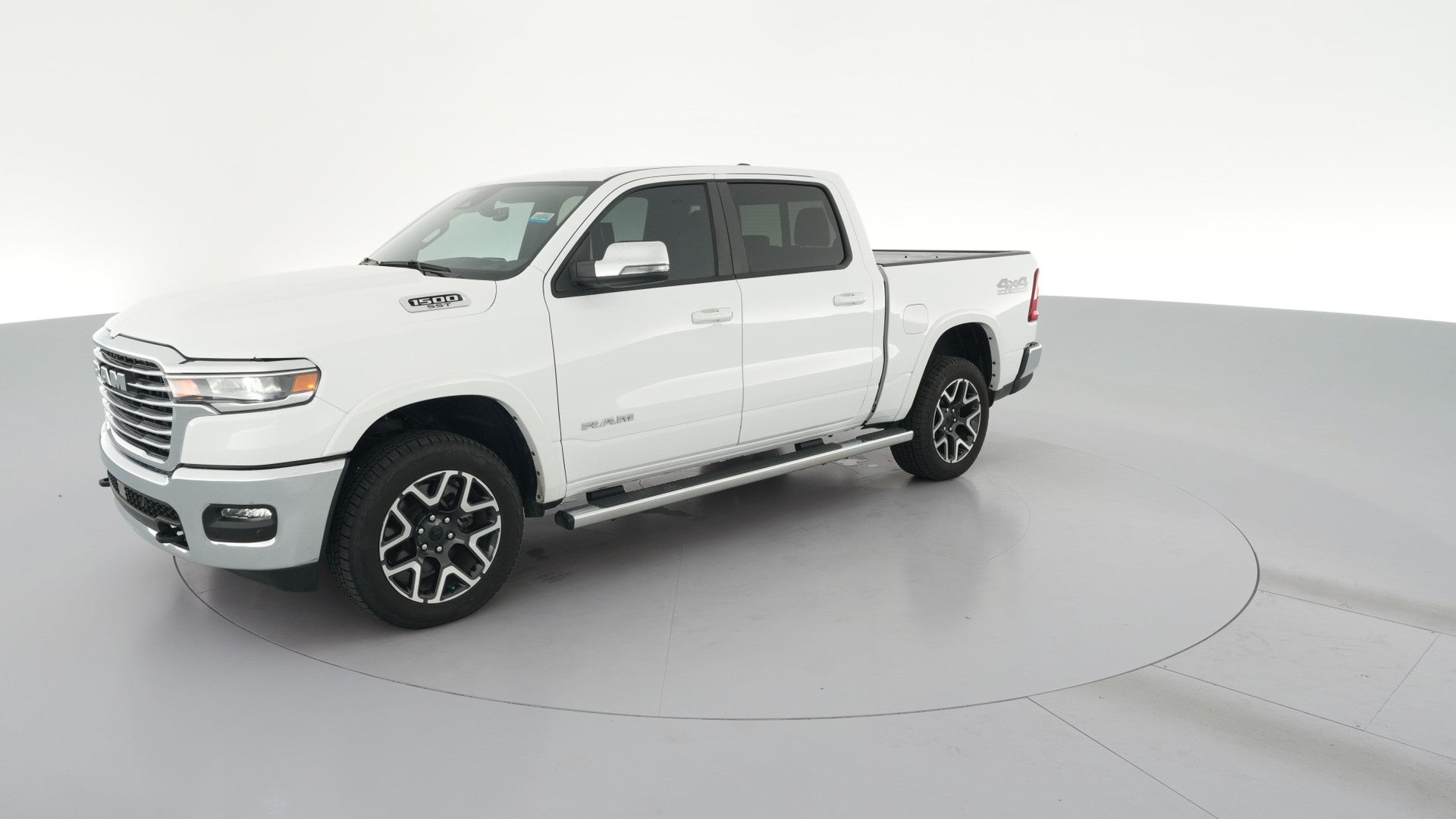 2025 Ram 1500 Crew Cab vehicle photo