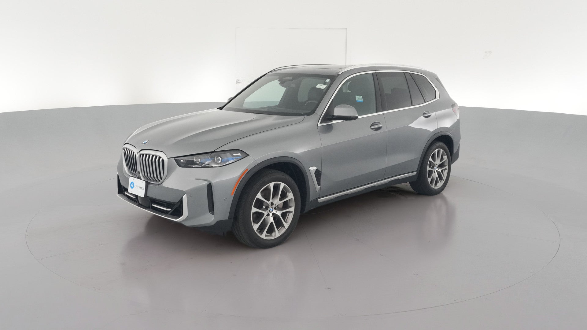 2024 BMW X5 vehicle photo