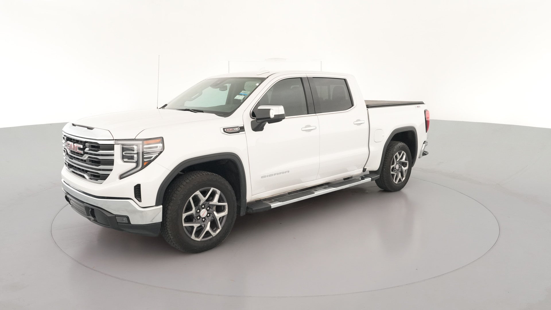 2025 GMC Sierra 1500 Crew Cab vehicle photo