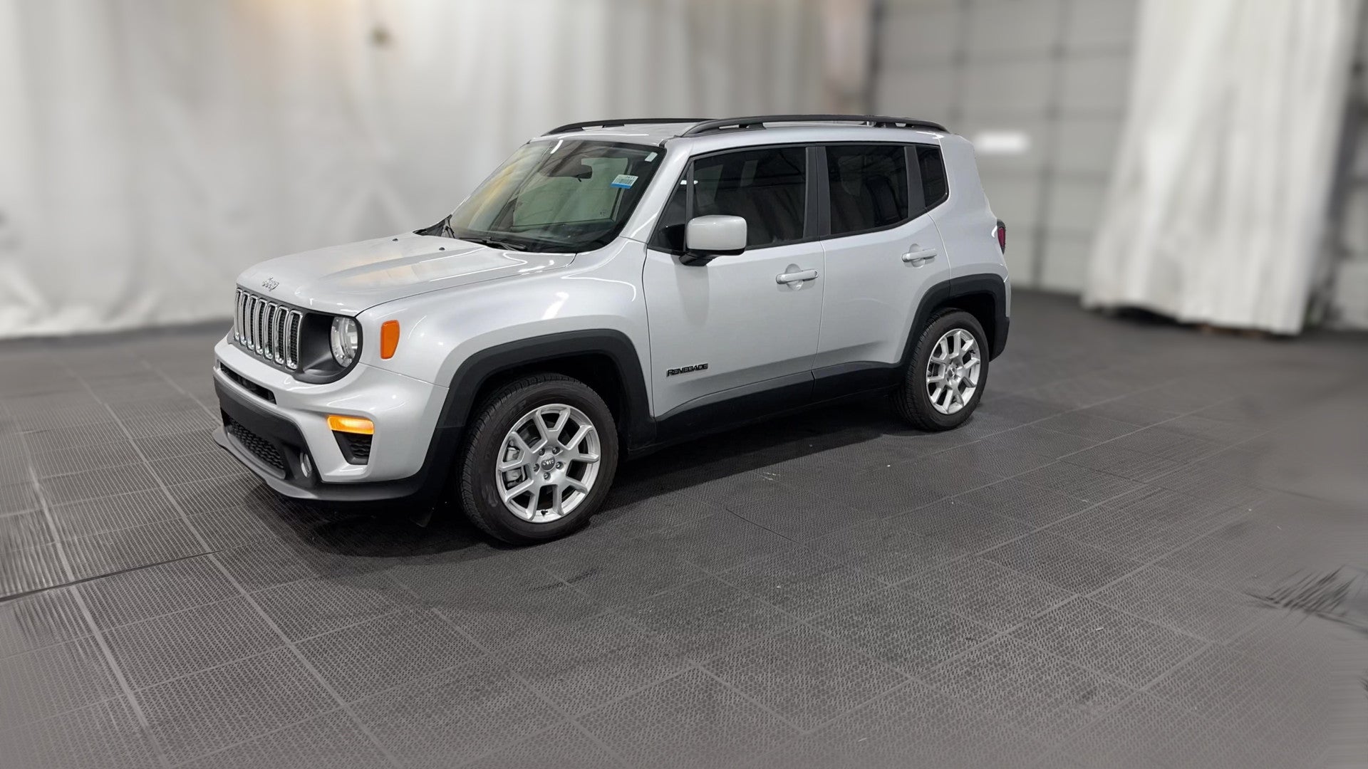 2020 Jeep Renegade vehicle photo