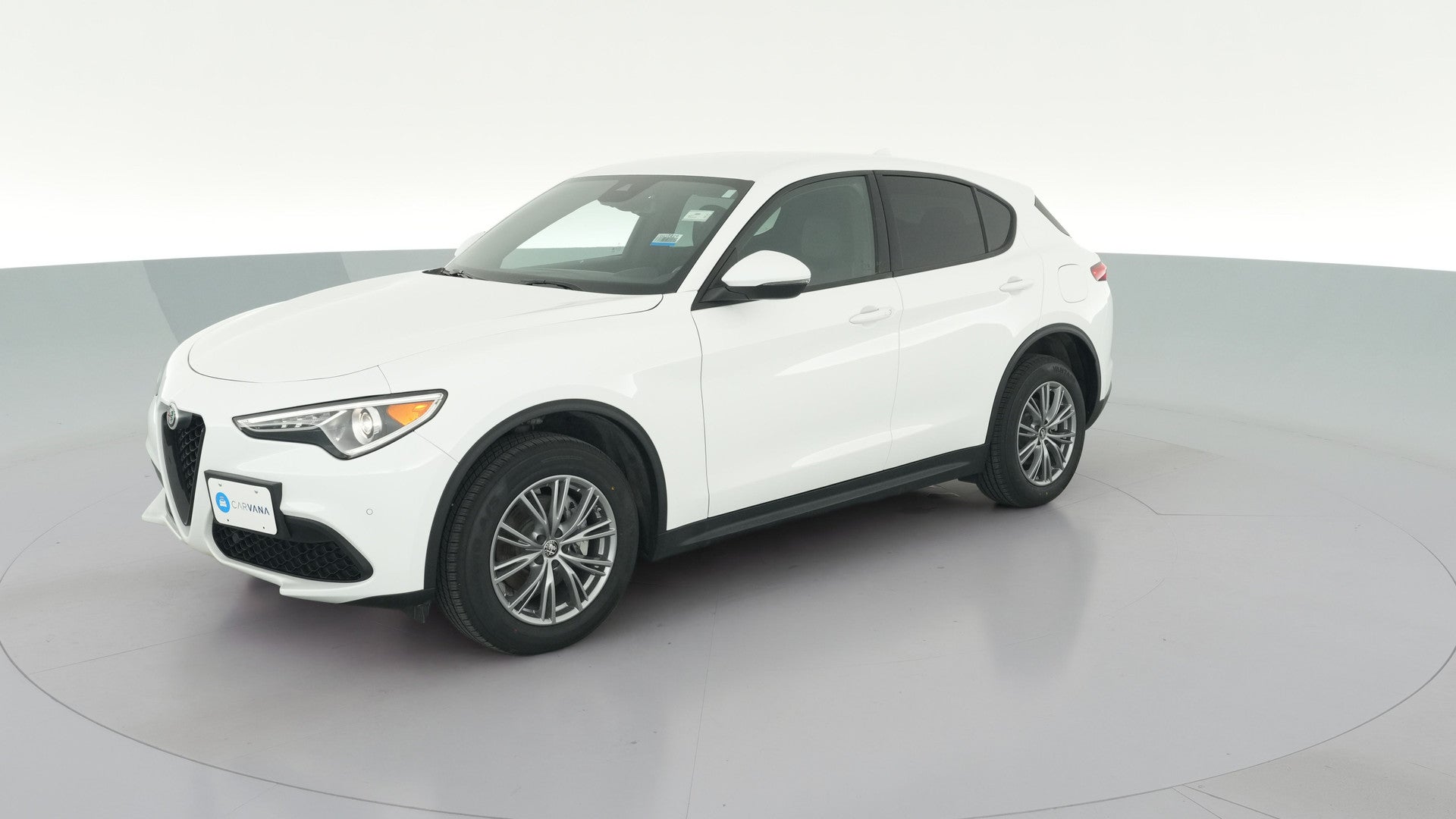 2023 Alfa Romeo Stelvio vehicle photo