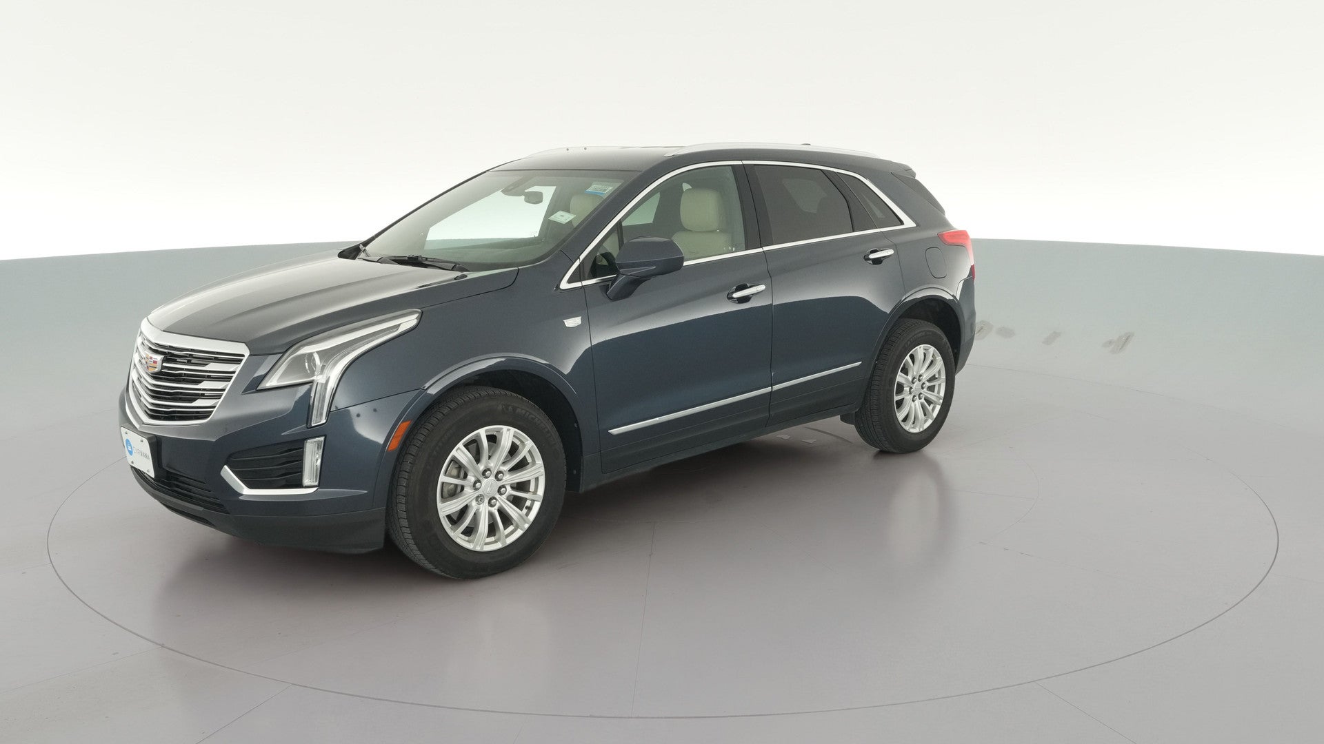 2019 Cadillac XT5 vehicle photo