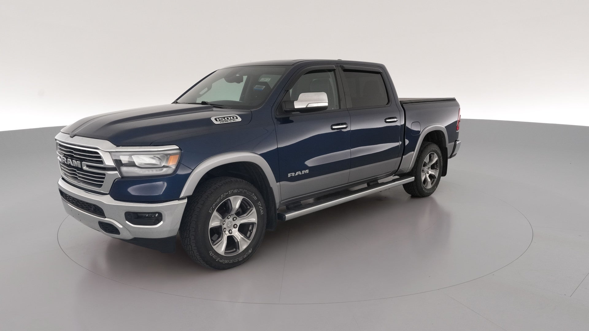 2020 Ram 1500 Crew Cab vehicle photo