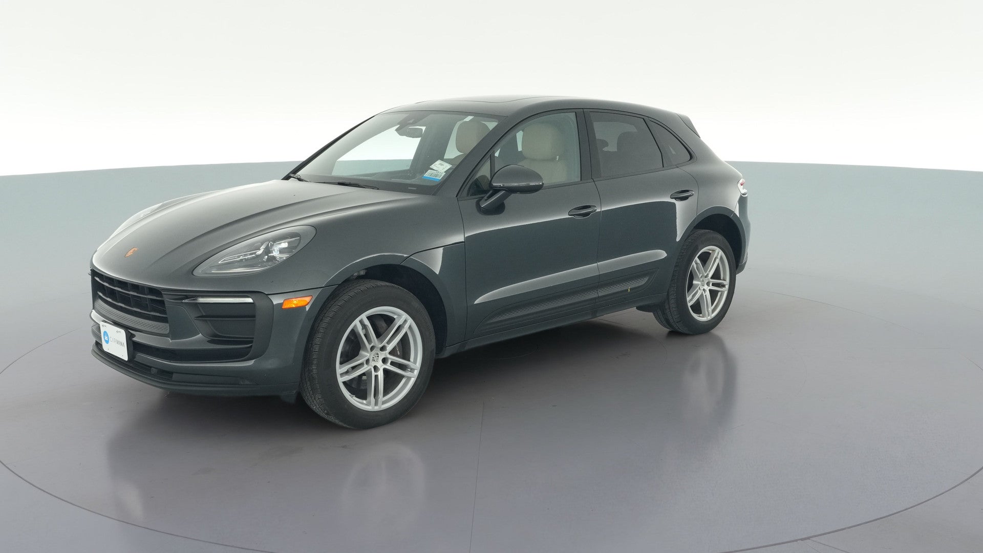 2022 Porsche Macan vehicle photo