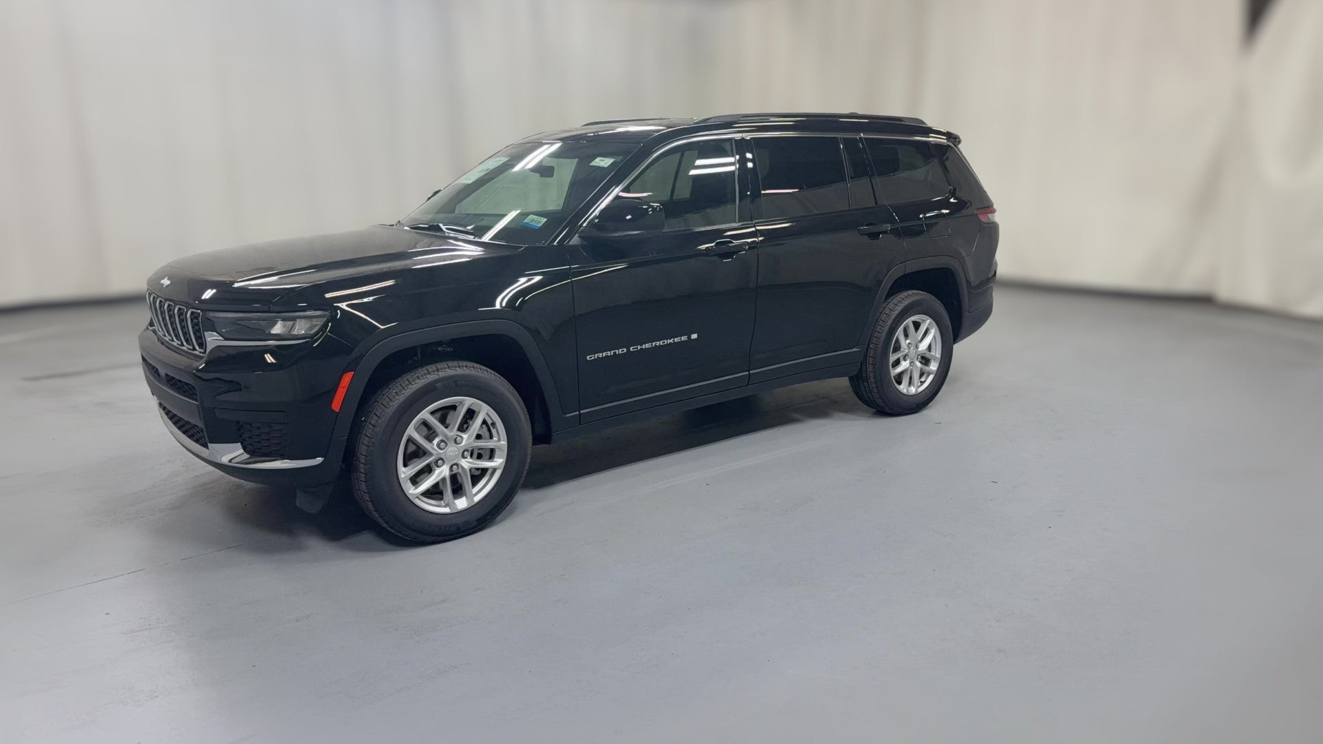 2026 Jeep Grand Cherokee L vehicle photo