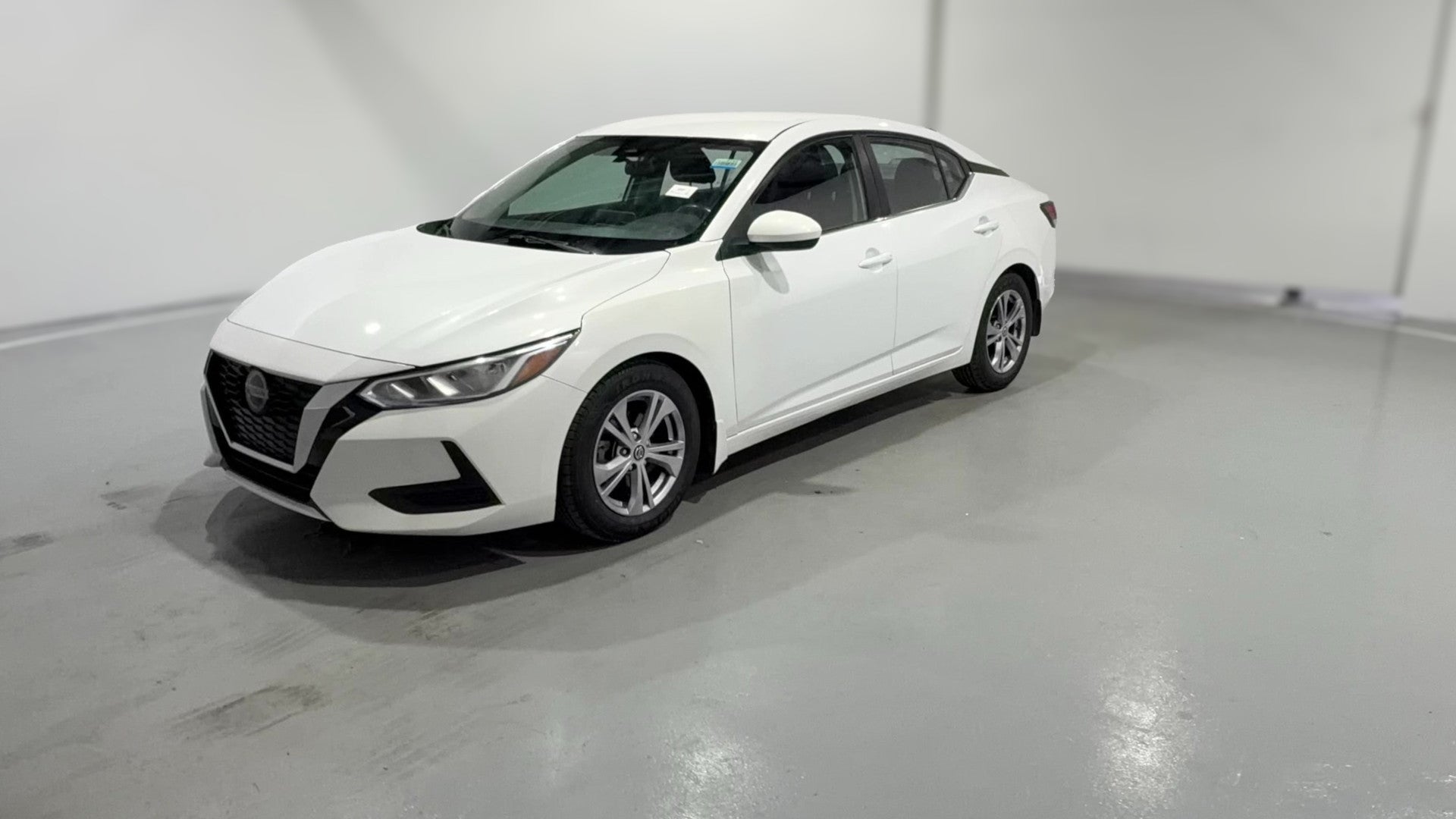 2021 Nissan Sentra vehicle photo