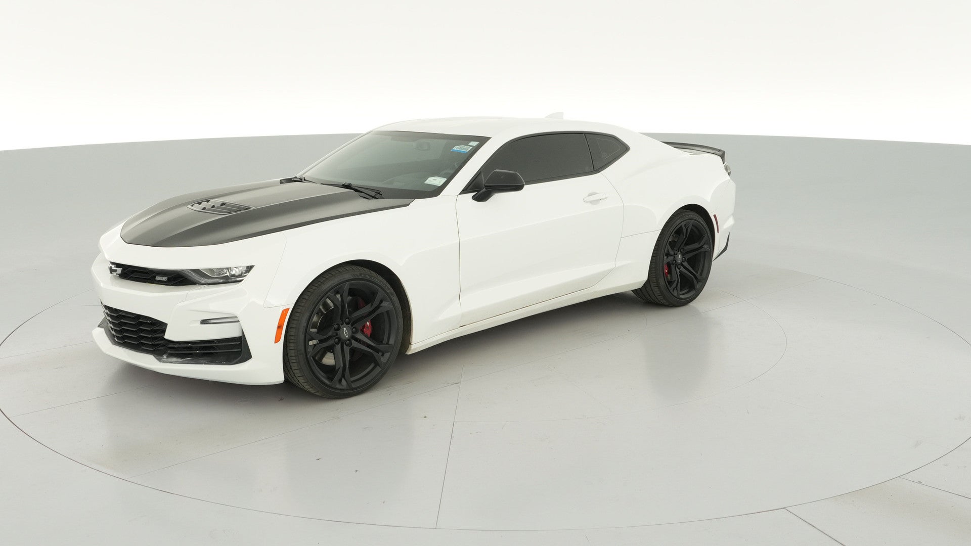 2021 Chevrolet Camaro vehicle photo