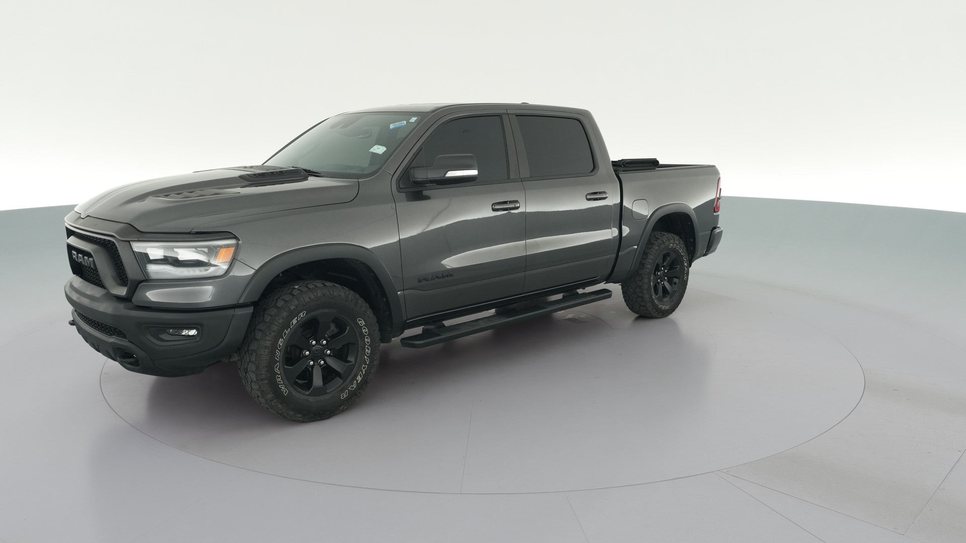 2022 Ram 1500 Crew Cab vehicle photo