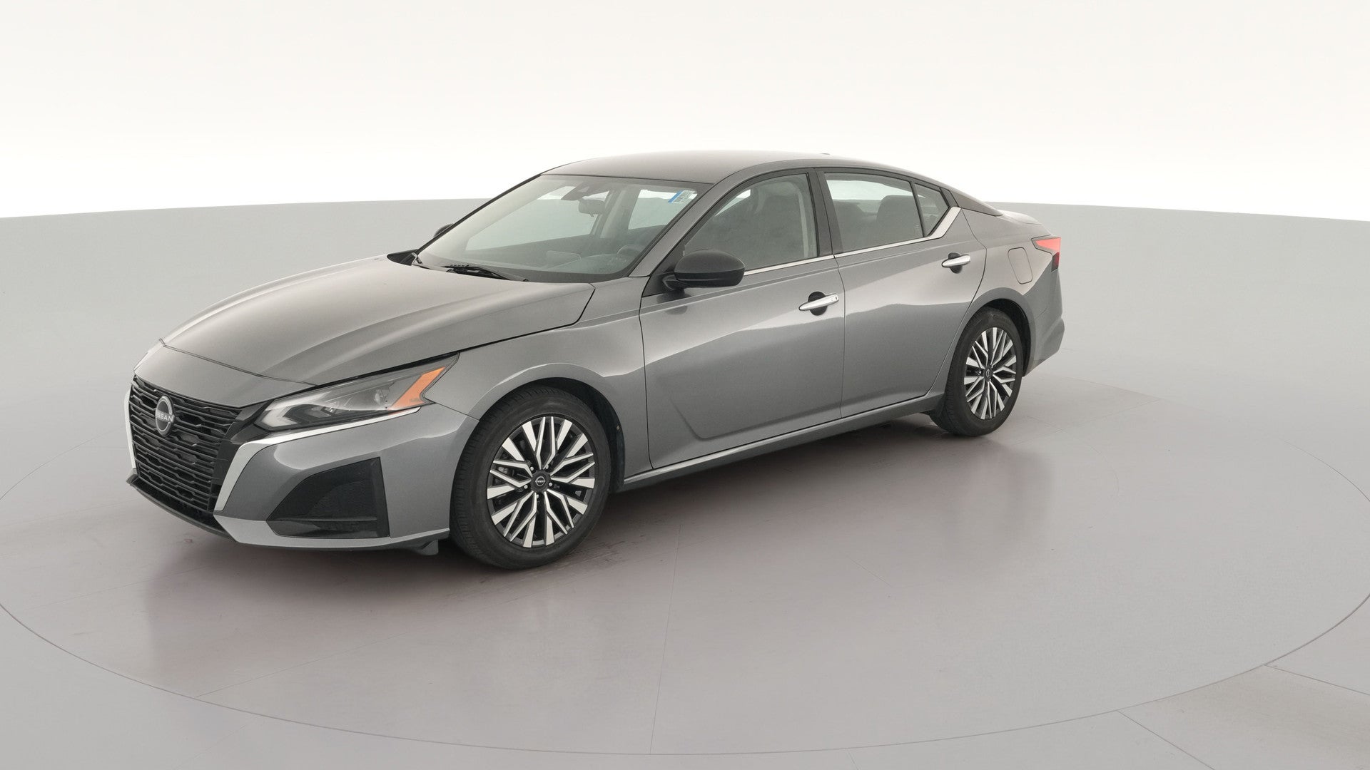 2024 Nissan Altima vehicle photo