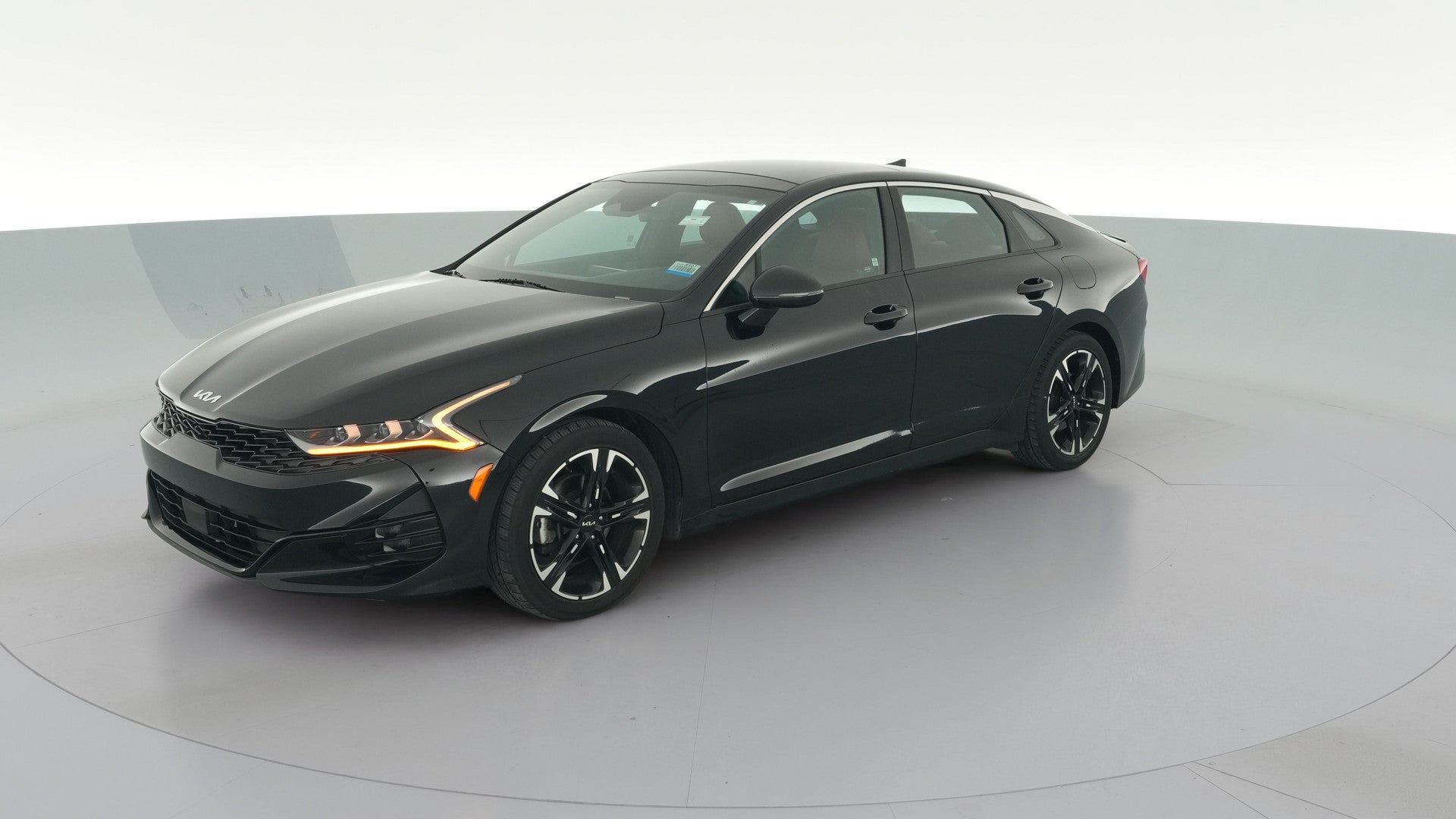 2022 Kia K5 vehicle photo