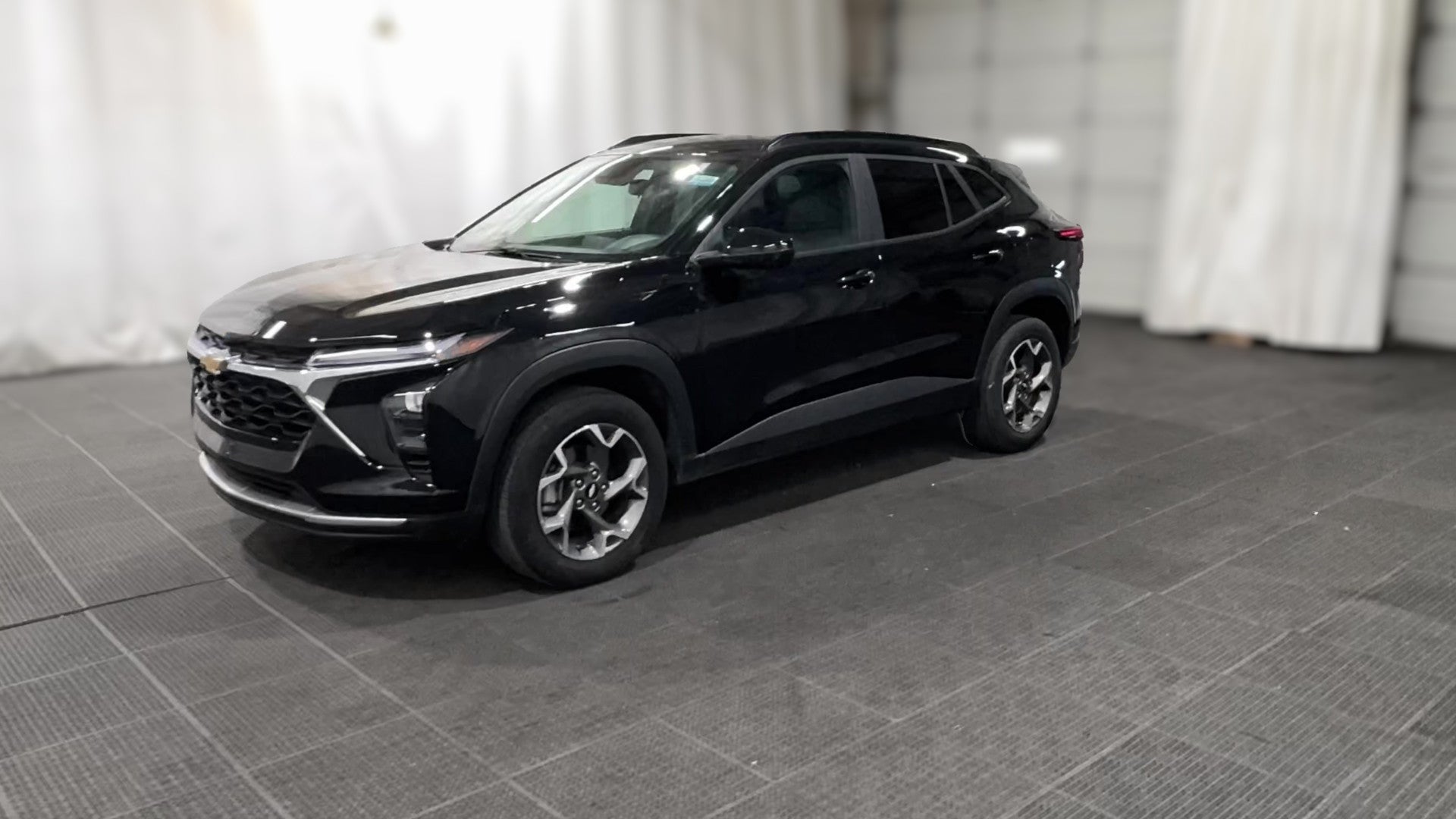2025 Chevrolet Trax vehicle photo