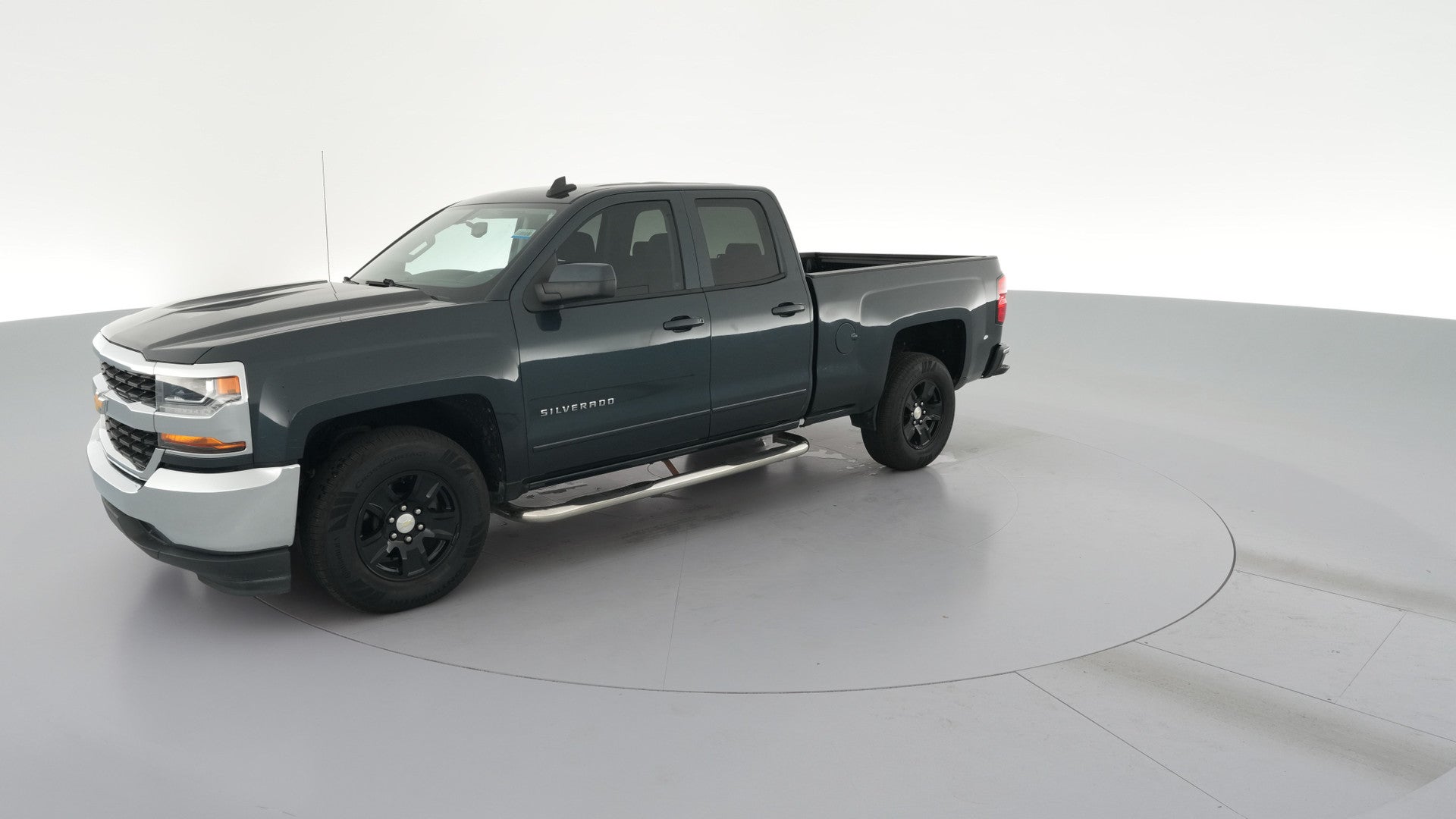 2019 Chevrolet Silverado 1500 LD Double Cab vehicle photo