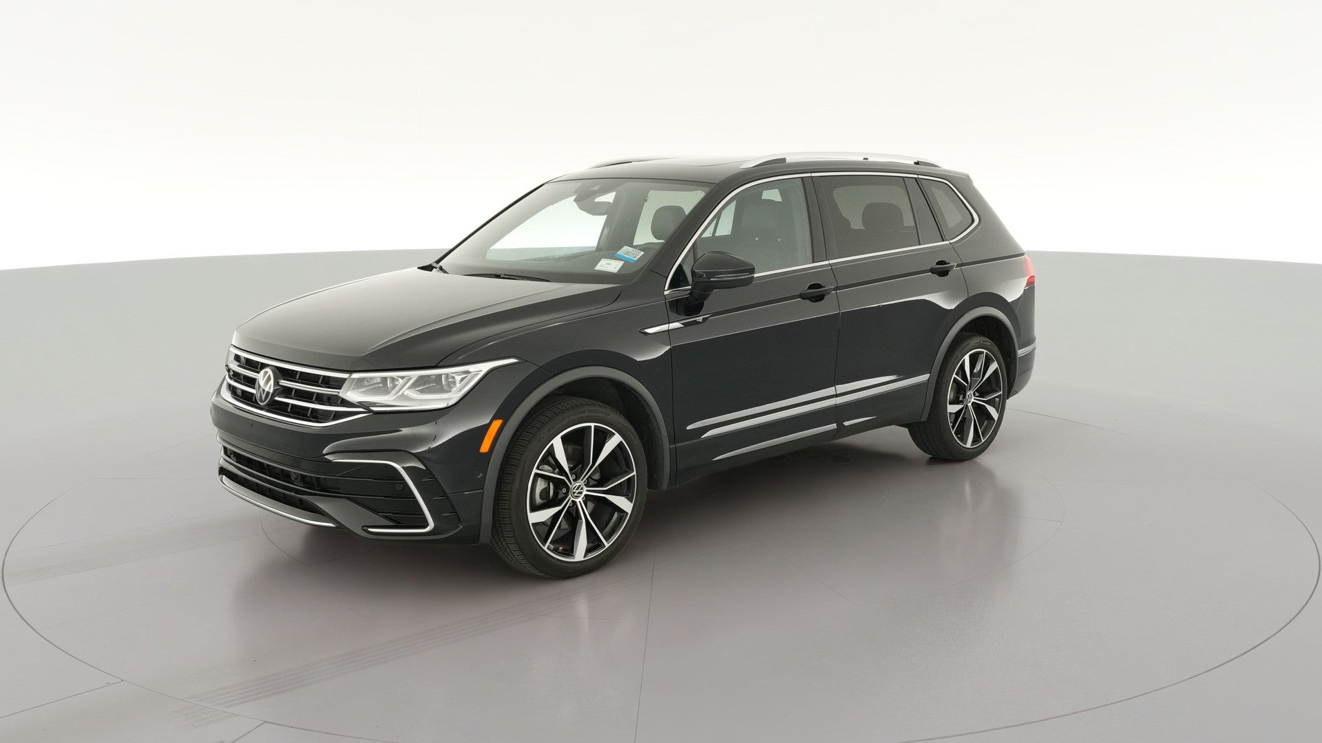 2022 Volkswagen Tiguan vehicle photo