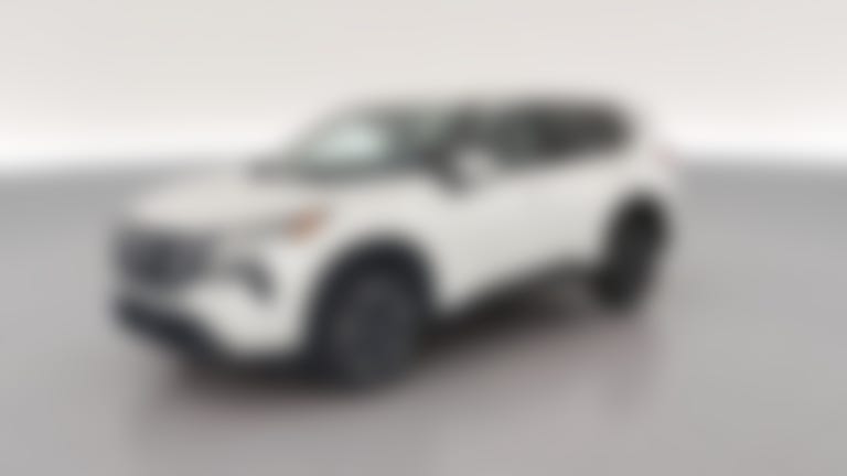 2024 Nissan Rogue vehicle photo