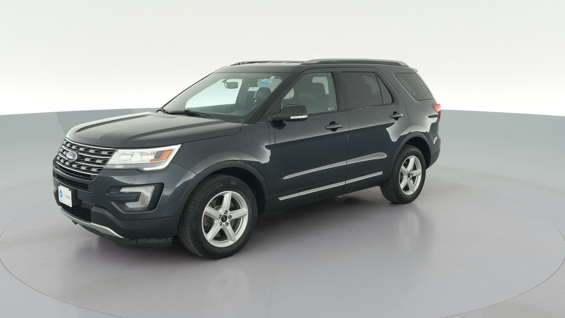 2017 Ford Explorer vehicle photo
