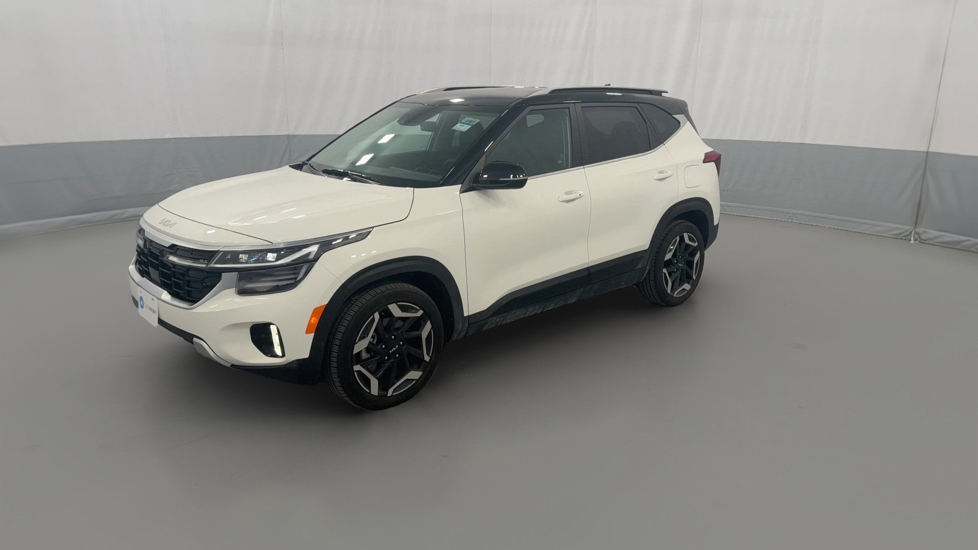 2024 Kia Seltos vehicle photo