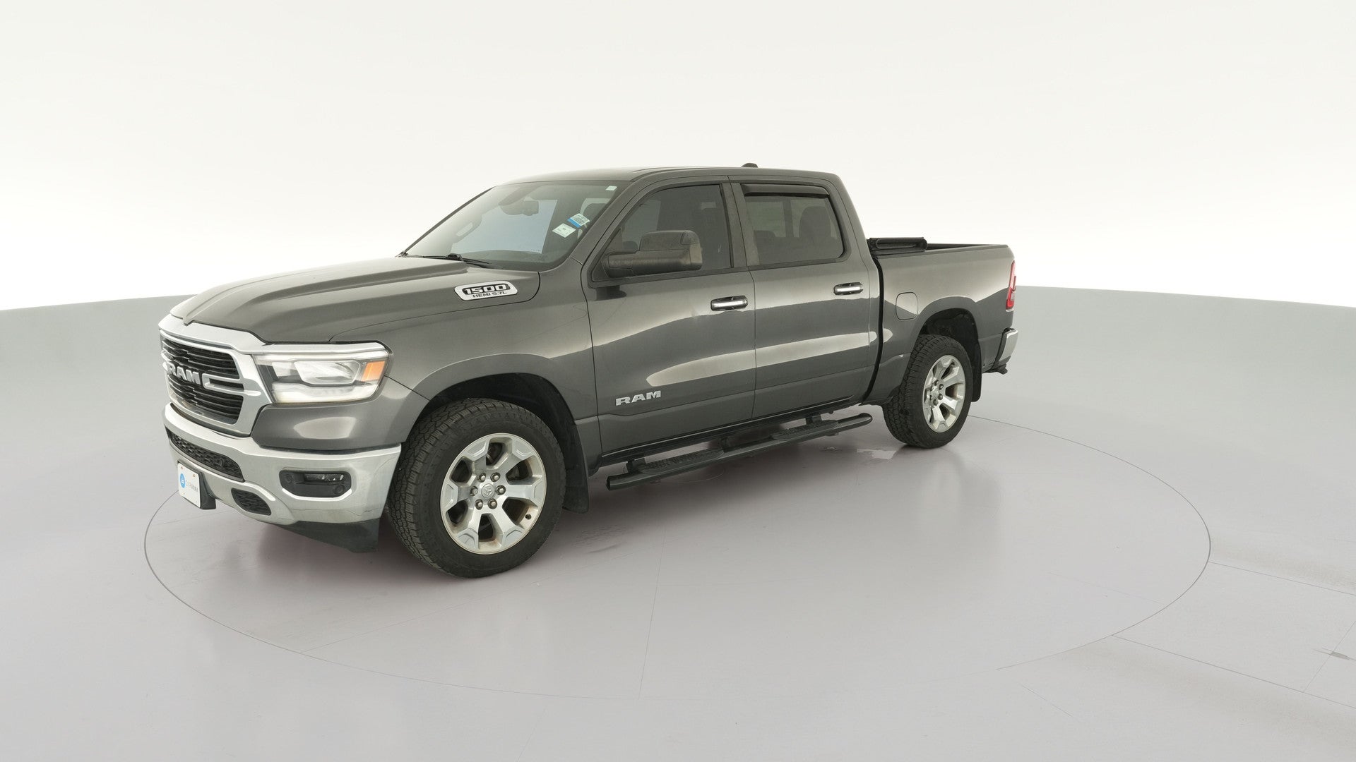2019 Ram 1500 Crew Cab vehicle photo