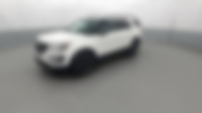 2017 Ford Explorer vehicle photo