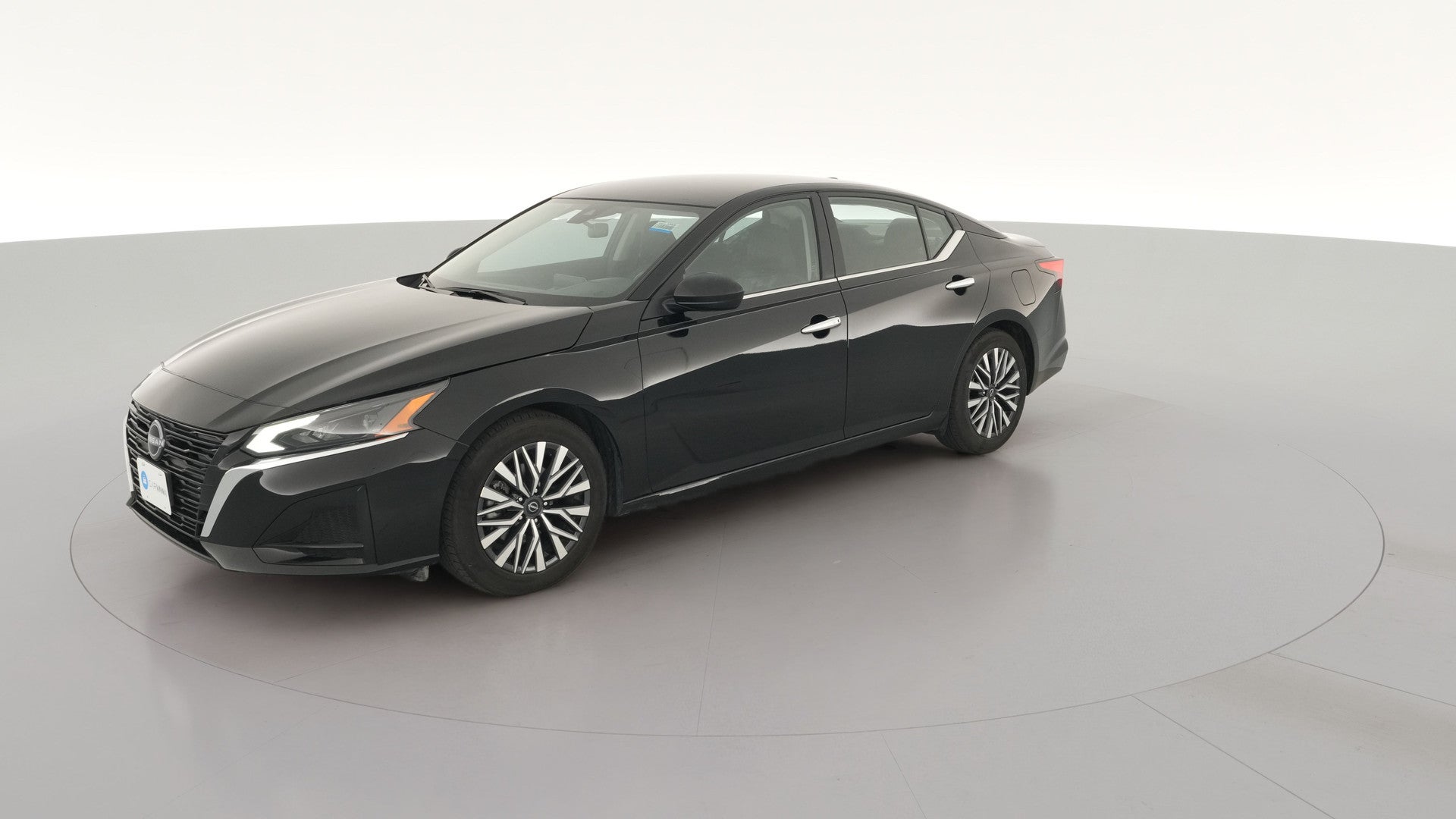2025 Nissan Altima vehicle photo