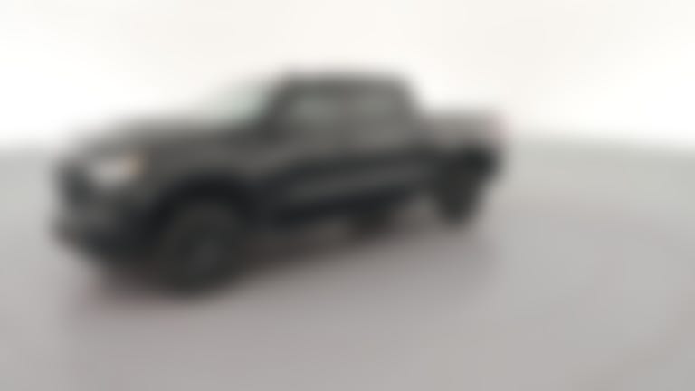 2024 Chevrolet Silverado 1500 Crew Cab vehicle photo
