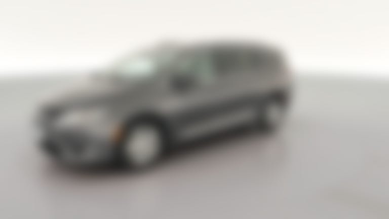2017 Chrysler Pacifica vehicle photo