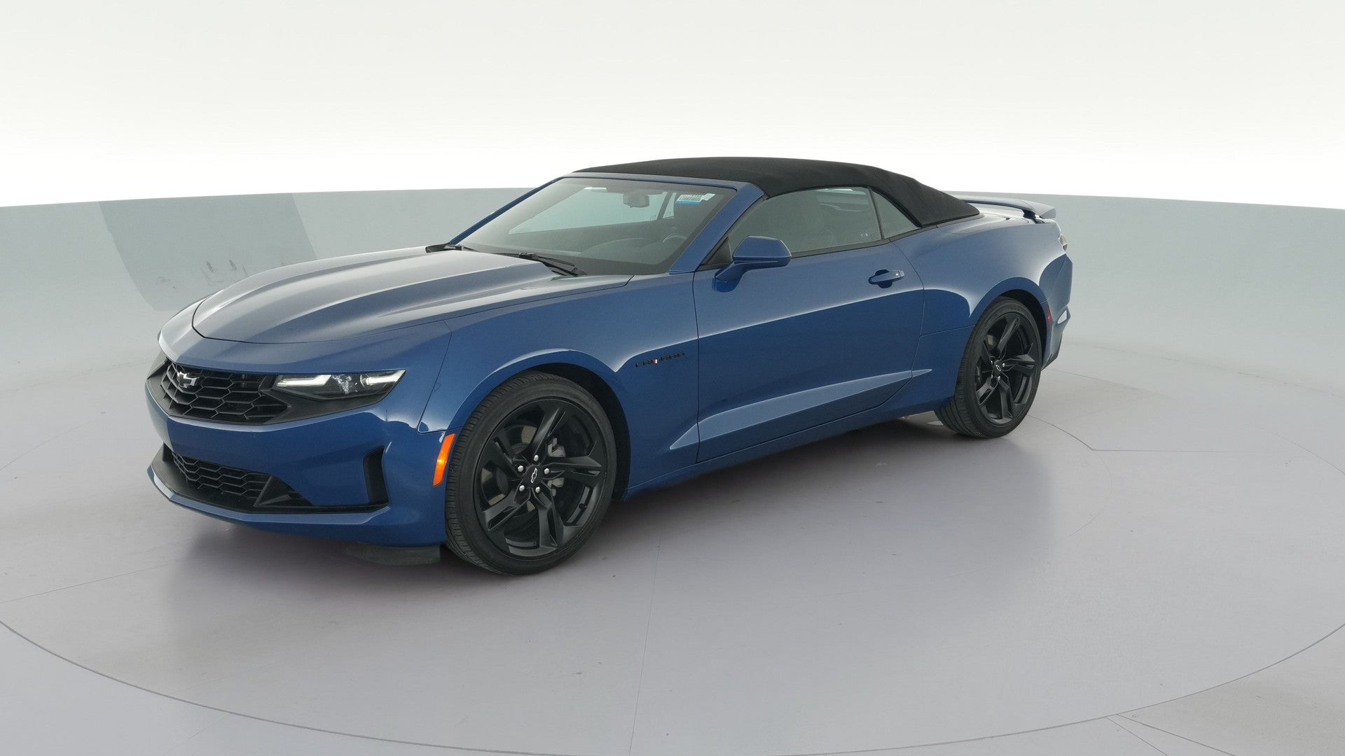 2021 Chevrolet Camaro vehicle photo